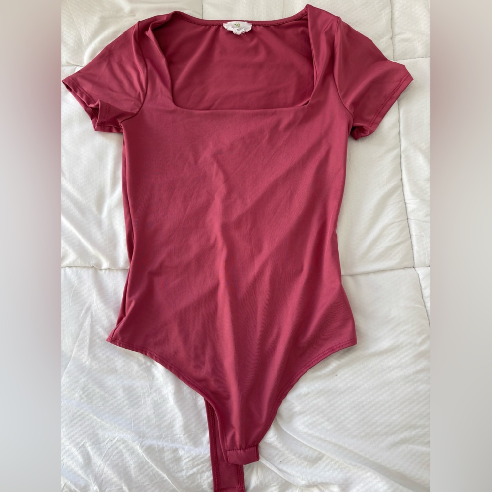 Live in the moment square neck bodysuit